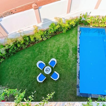 Casa Aurea - Luxurious 3Bhk Villa In Siolim Cunchelim Exterior photo